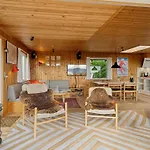 Yardila - 1-4km From The Sea By Interhome