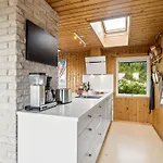 Yardila - 1-4km From The Sea By Interhome