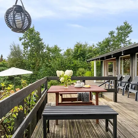 Yardila - 1-4km From The Sea By Interhome *